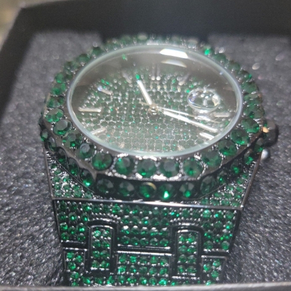 Mens Luxury Full Ice Green Simulated Diamond Hip Hop Bling Quartz Movement Watch - Picture 5 of 12
